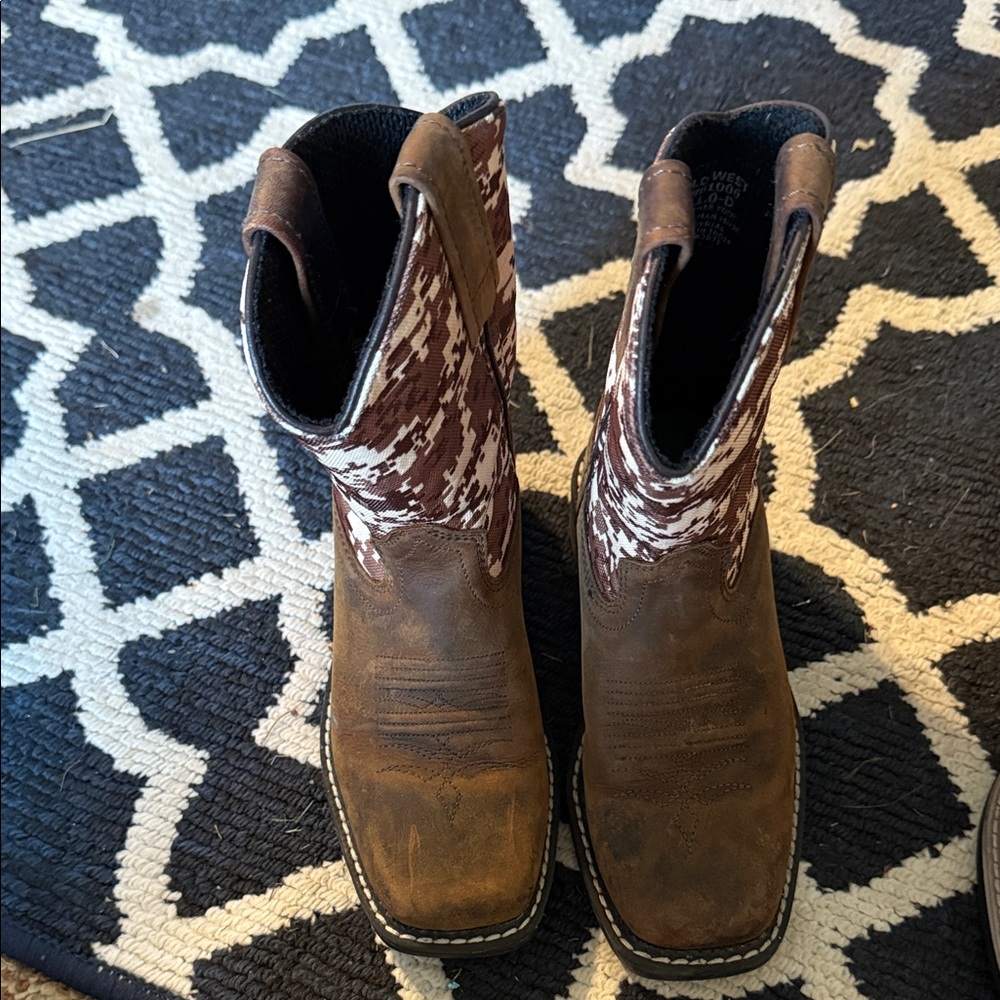 Old West Brown and White Kids Boots